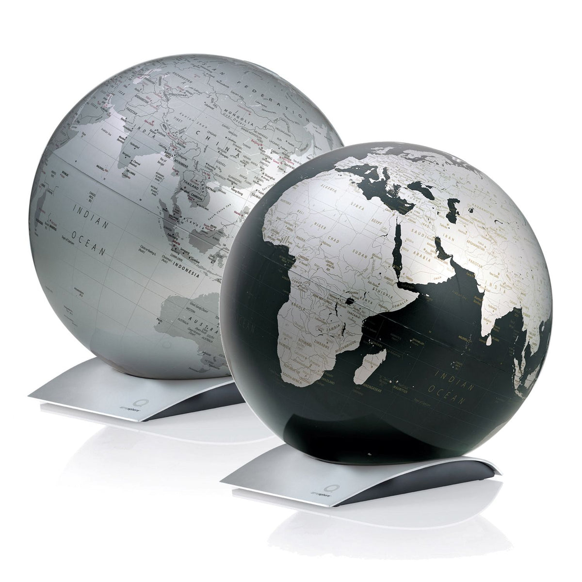 Atmosphere Desk Globe Capital Q 30 cm with Removable Ball